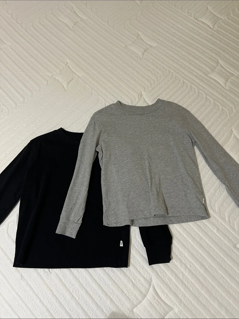 GAP Kids Long-Sleeve Crewneck Tees - Gray & Black